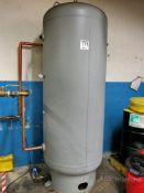 Approx. 300-Gallon Air Expansion Tank