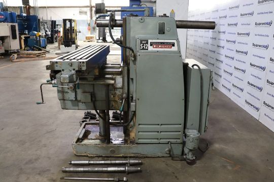 Kearney & Trecker 307 S-12 12″ x 62-1/2″ Horizontal Milling Machine - Image 11 of 18