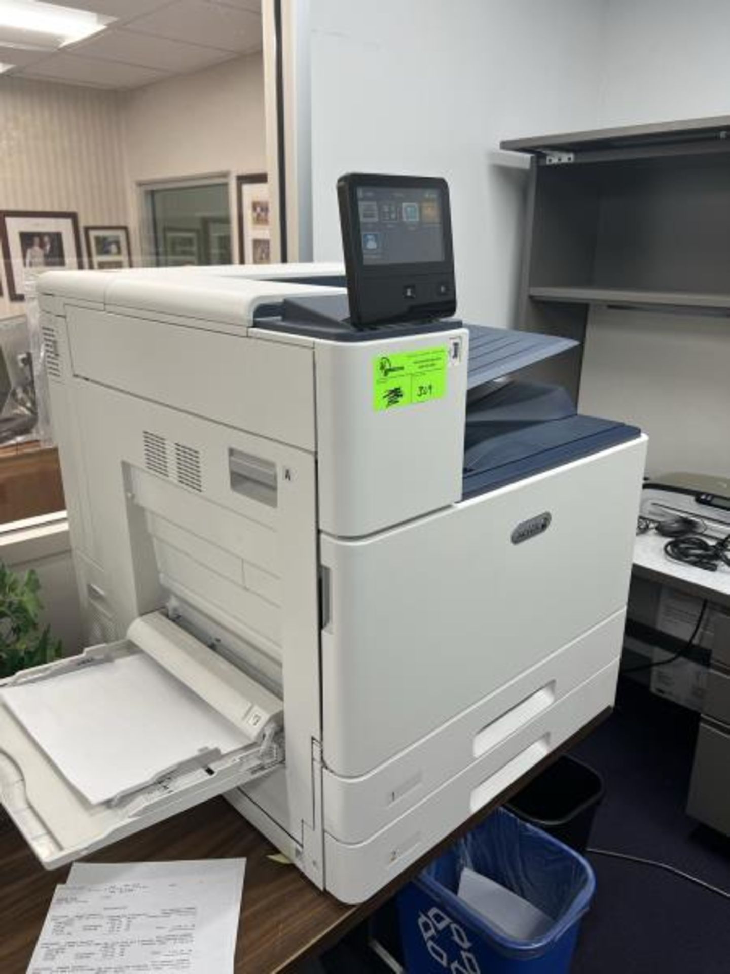 Xerox Versalink C8000; Working