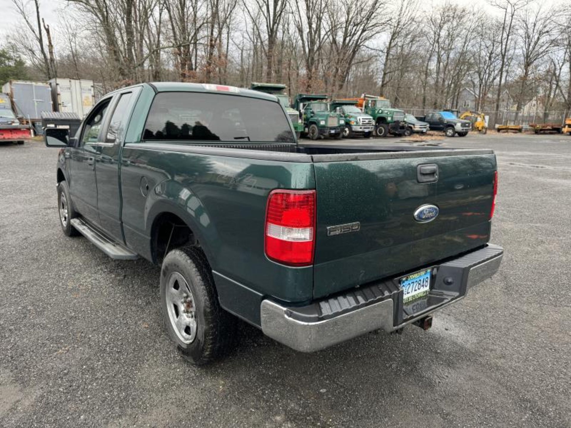 2007 Ford F-150 4x4 Pick Up Truck with 122,621 Mil 2007 Ford F-150 4x4 Pick Up Truck with 122,621 Mi - Image 3 of 11