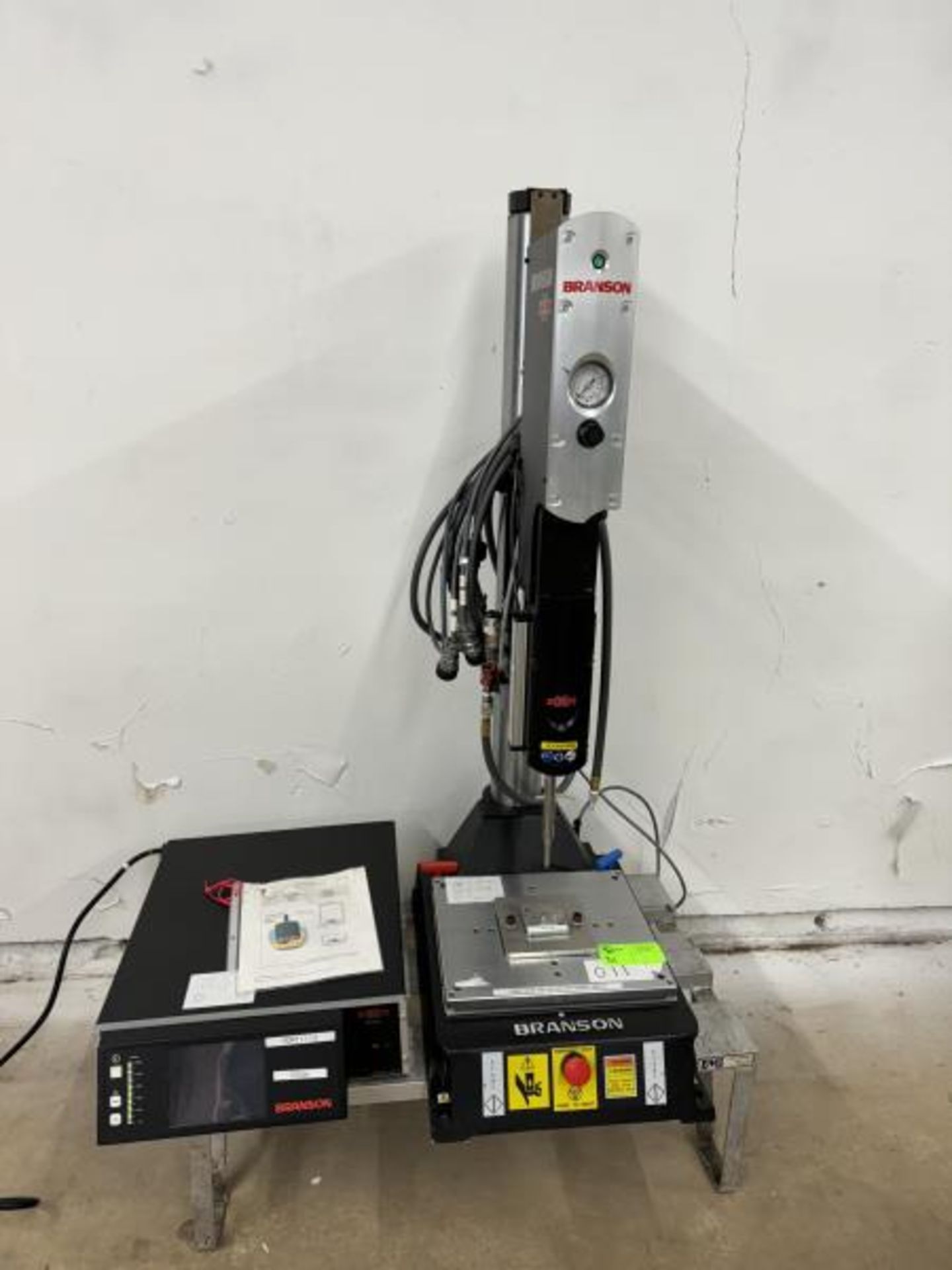 Branson 2000X Ultrasonic Welder - Image 11 of 11