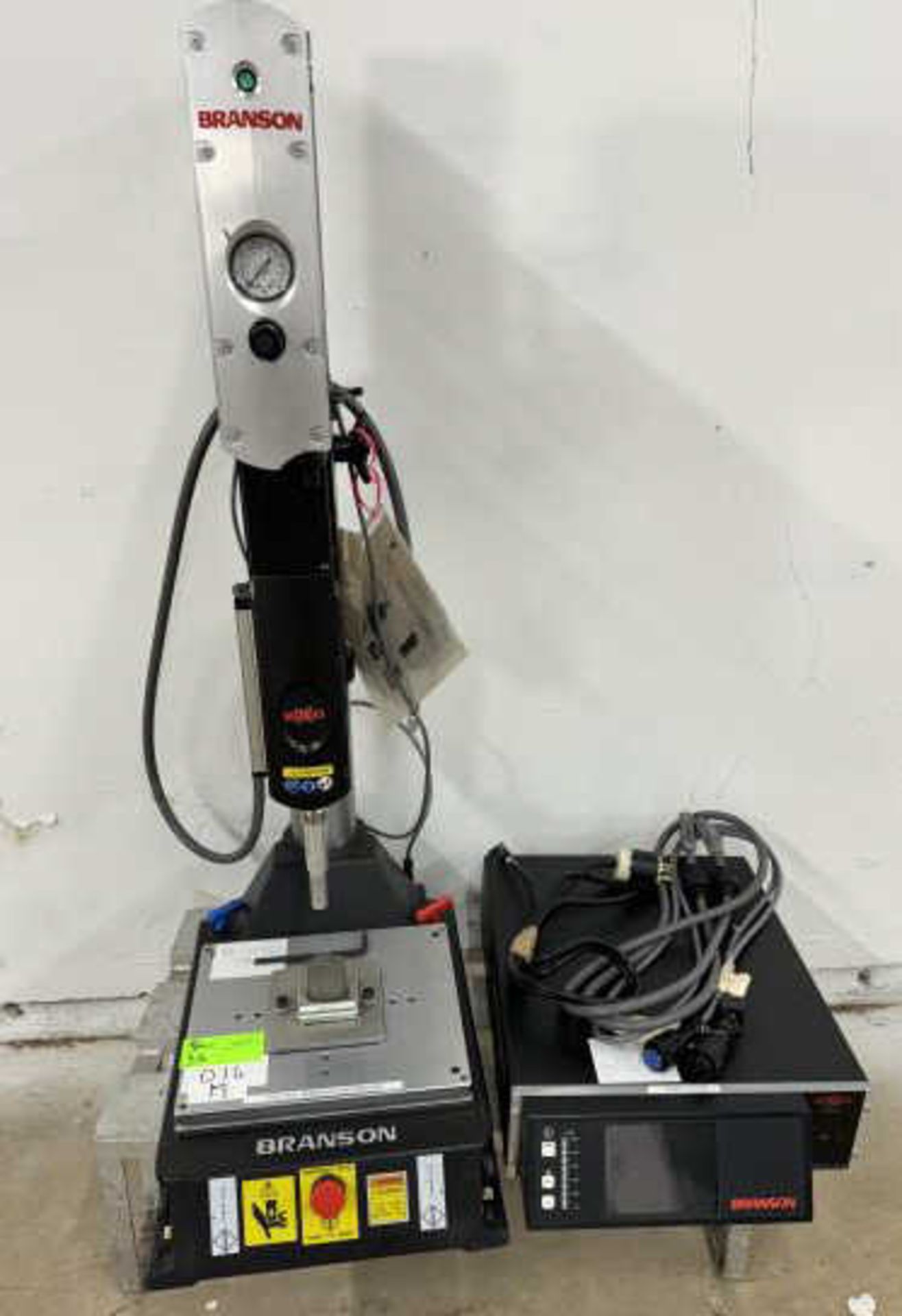 Branson 2000X Ultrasonic Welder