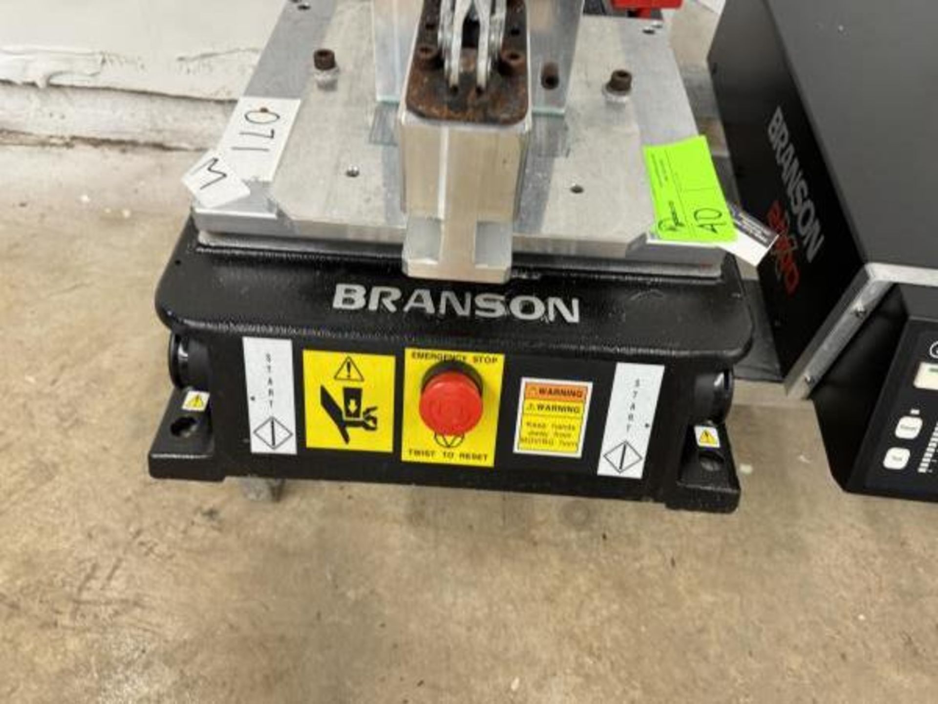 Branson 2000X Ultrasonic Welder, 230 Volt Plug - Image 2 of 10
