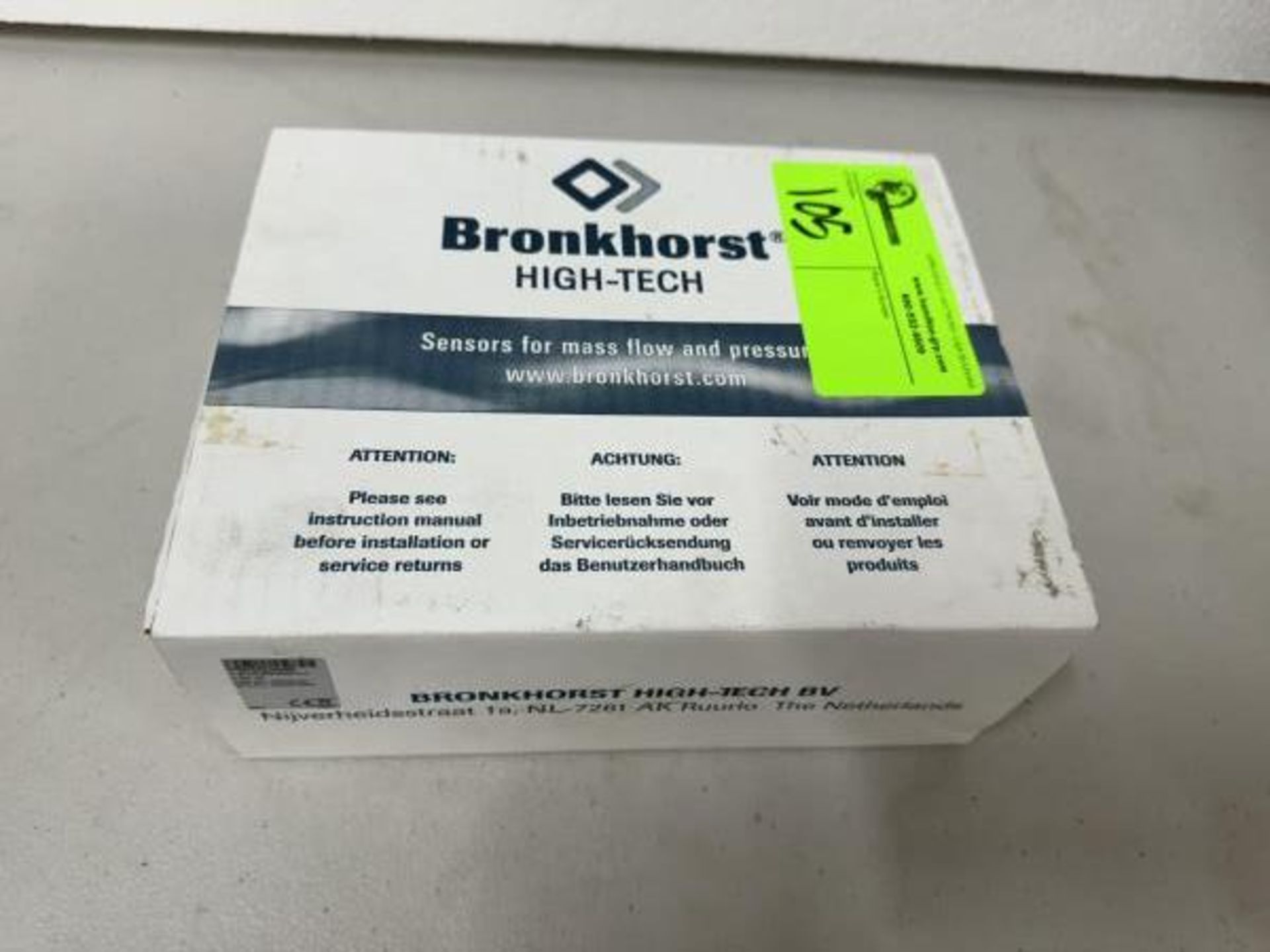 Bronkhorst High Tech Mass Flow Meter/ Controller SN: M15203454B