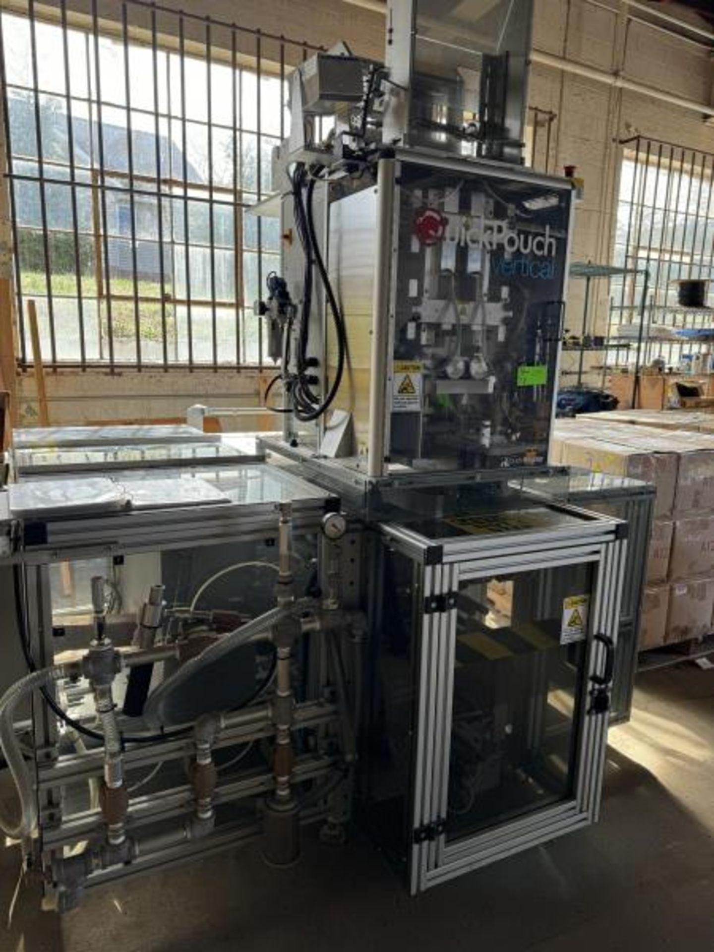 Quick Pouch Vertical Vacuum Packaging Quick Punch Vertical Vacuum Packaging Machine - Image 2 of 23