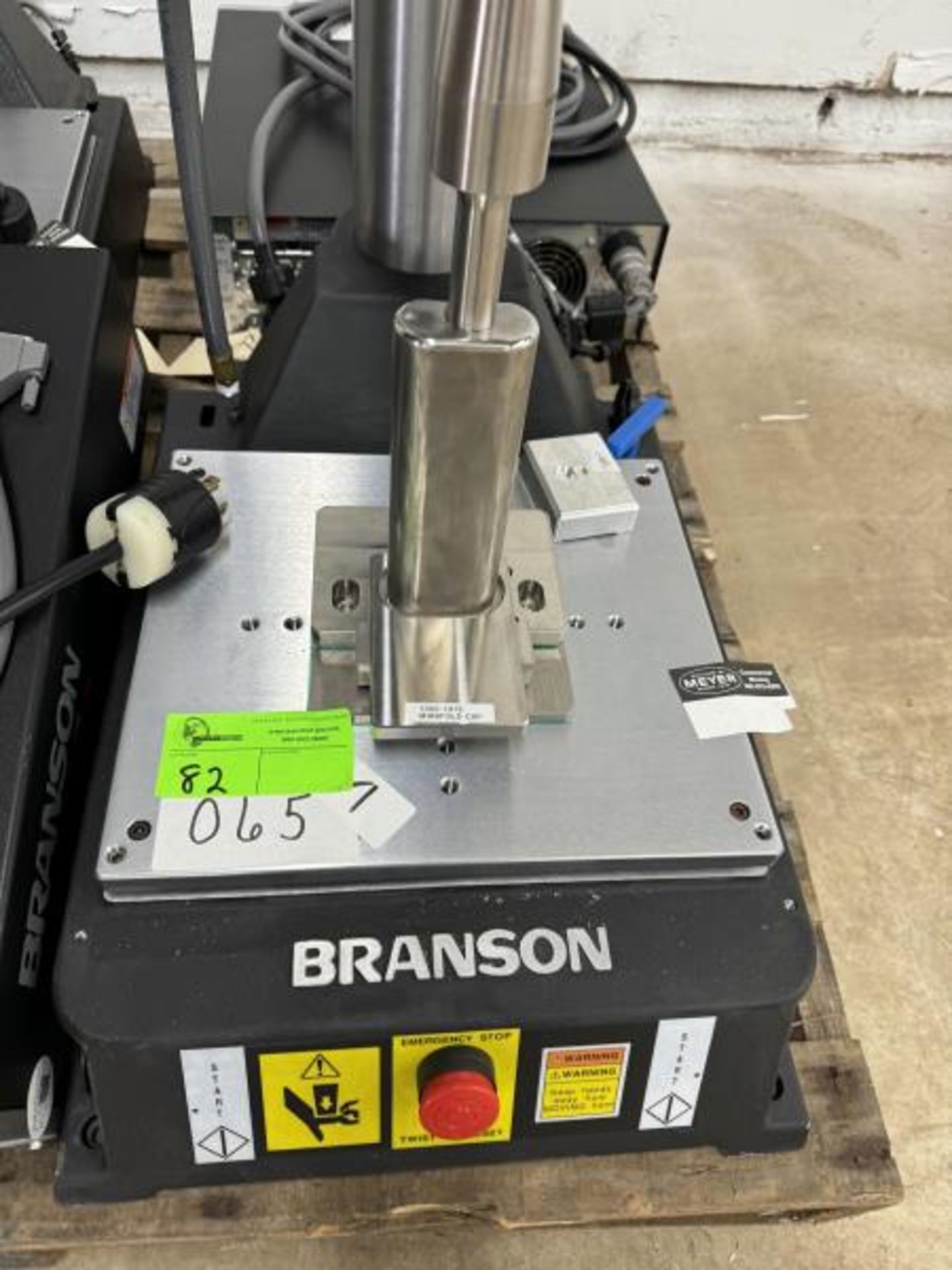Branson 2000X Valve Retainer Welder; 230 Volt Plug - Image 4 of 8