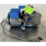 Robinair High Pressure Vacuum Pump M: 15400, SN: 118288