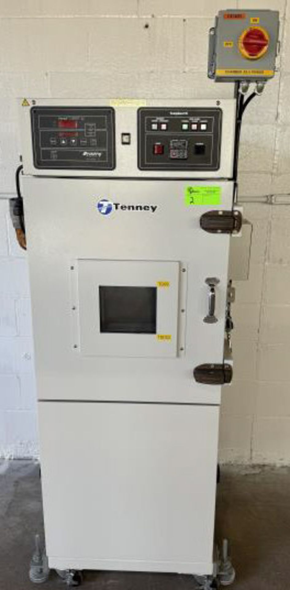 Tenney VersaTenn III Chamber M: T2RC-INS, SN: 1104000038-01