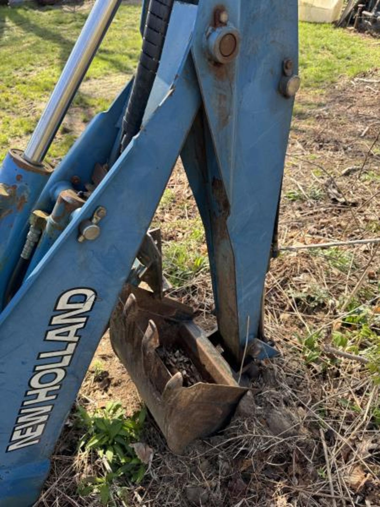 New Holland 1920 Tractor Loader / Backhoe - Image 10 of 12