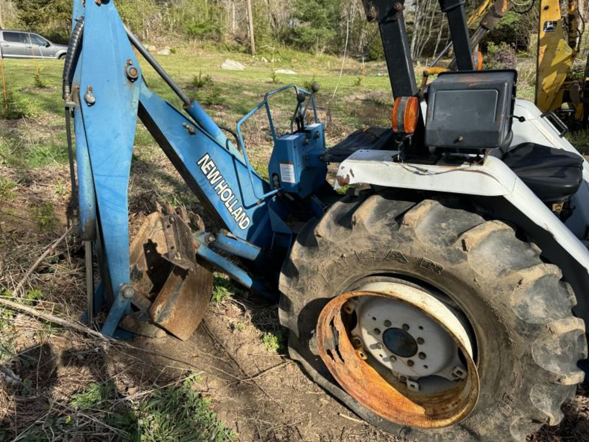 New Holland 1920 Tractor Loader / Backhoe - Bild 12 aus 12