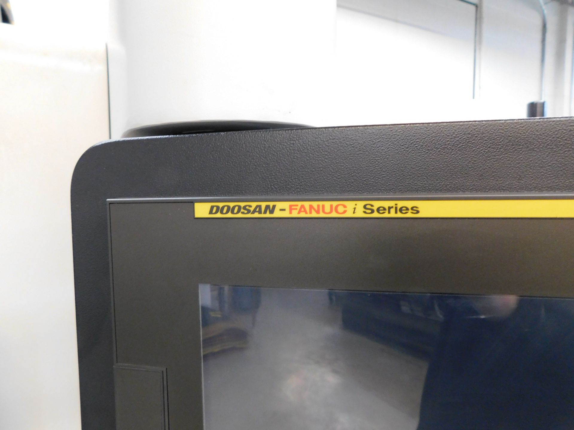 Doosan Model DNM-5700 CNC Vertical Machining Center, s/n MV0091-004099, New 2021, Fanuc i Series CNC - Image 4 of 13