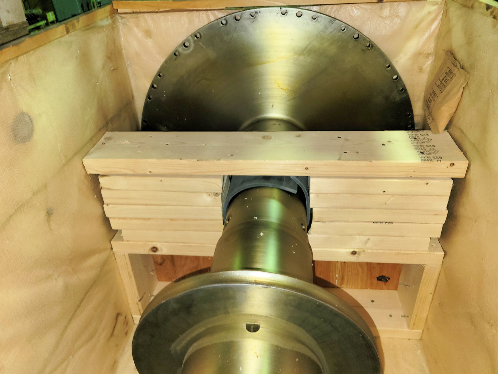 Lot - (1) Input Rotating Hydraulic Coupling in (1) Crate with (2) 50-lb. Drums of Activated Charcoal - Image 3 of 4