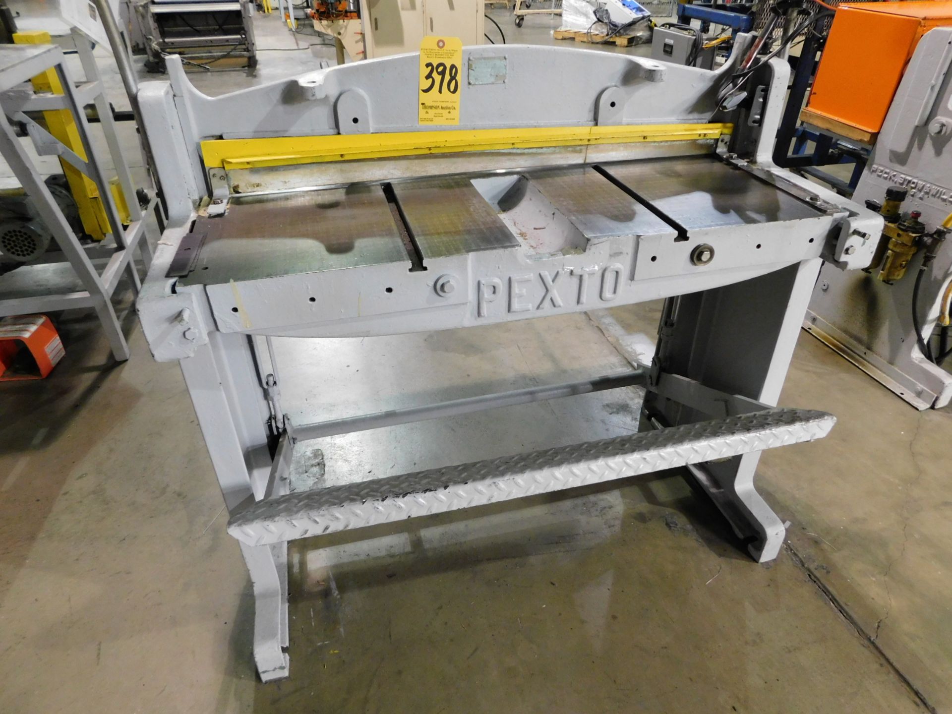 Pexto Model 137-L, 36" X 16 Gauge Foot Shear with Manual Back Gauge