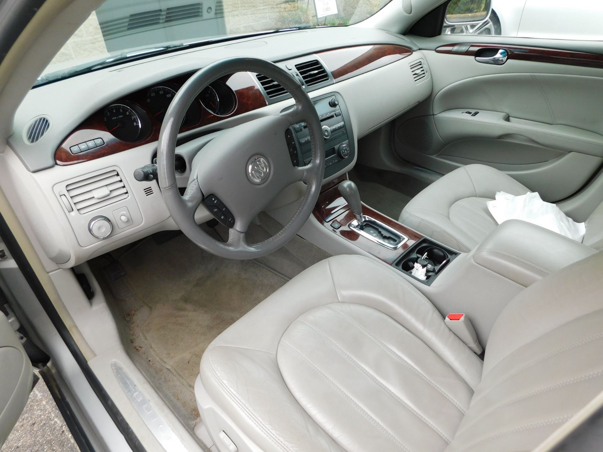 2007 Buick Lucerne CXL 4-Door Sedan, VIN 1G4HD57287U226782, Leather, Heated Seats, Automatic, PW, - Image 16 of 22