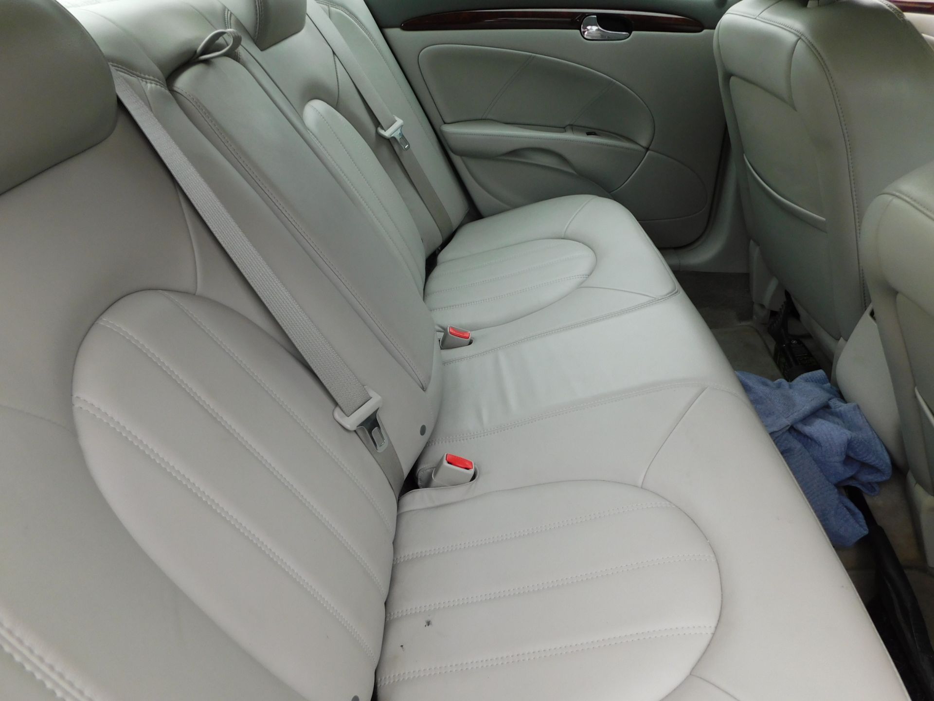 2007 Buick Lucerne CXL 4-Door Sedan, VIN 1G4HD57287U226782, Leather, Heated Seats, Automatic, PW, - Image 13 of 22