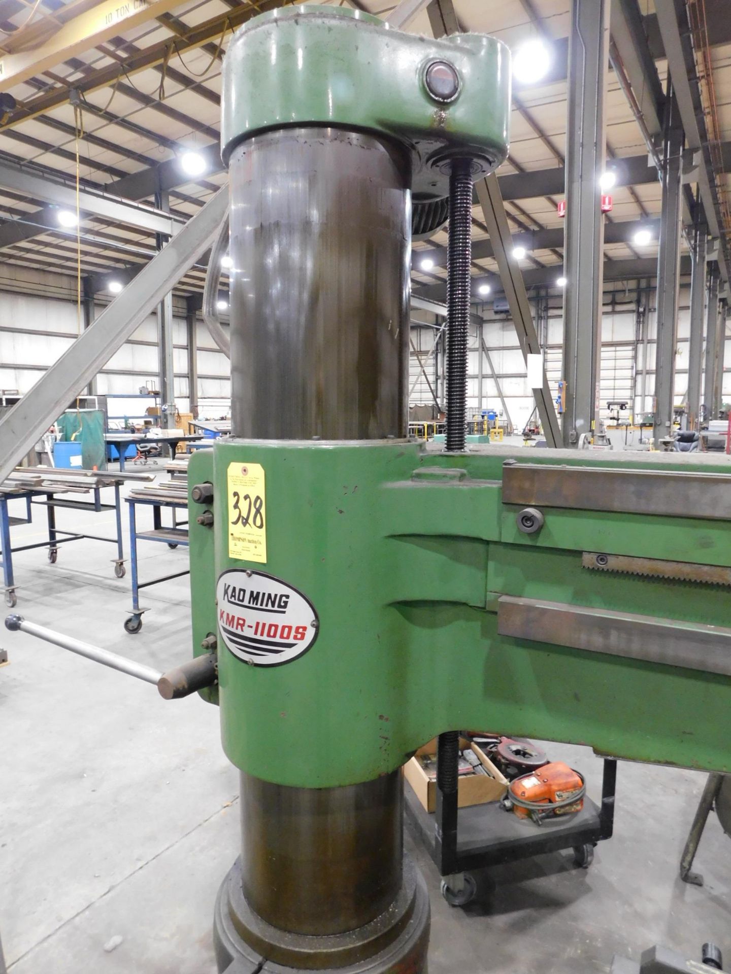 Kao Ming Model KMR-1100S Radial Arm Drill, s/n 1105, Box Table, 4' Arm, 11.8" Column - Image 4 of 8