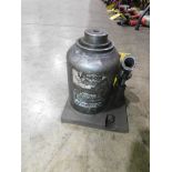 Samson 20 Ton Bottle Jack