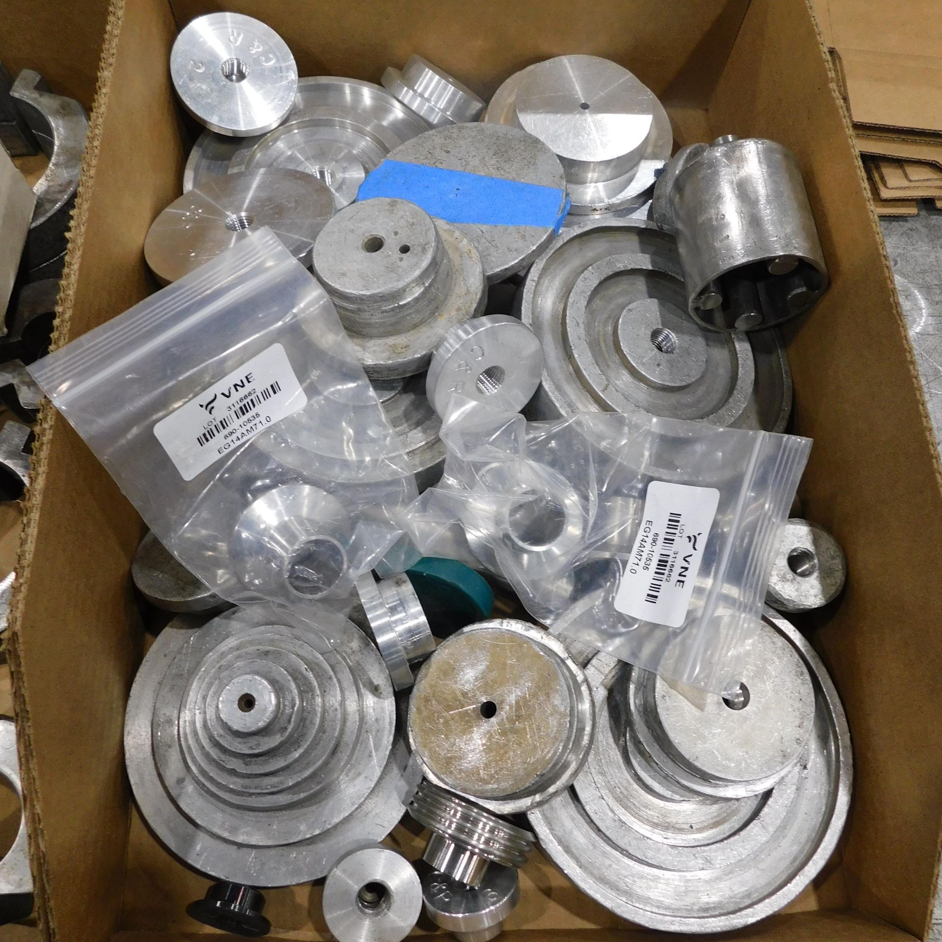 Lot, Pulleys