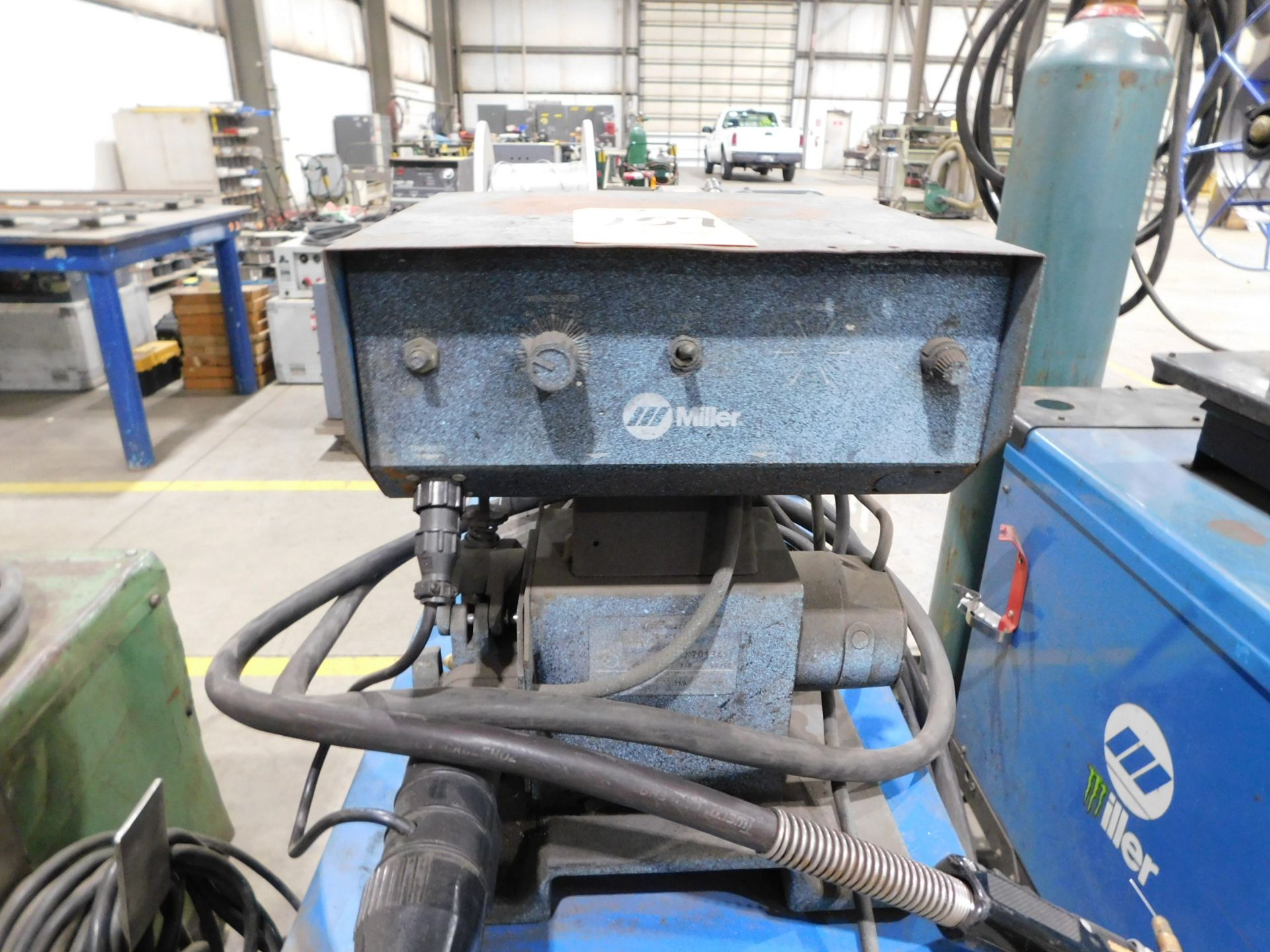 Miller CP-300 Mig Welder, s/n KF919299, Miller S-52E Wire Feed, Mig Gun, 230/460/3/60 - Image 4 of 7