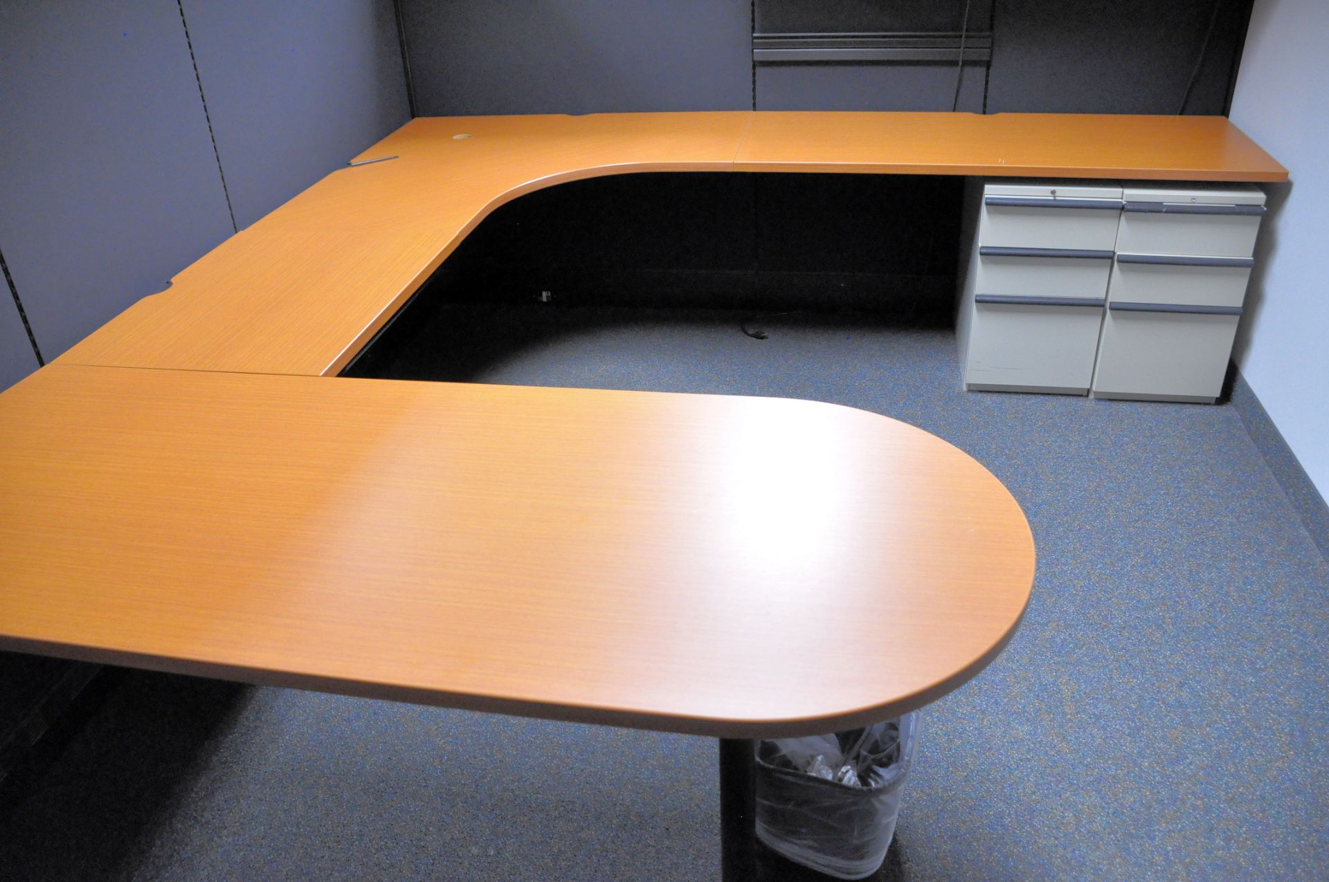 Lot-(1) Herman Miller 4-Station Cubicle Partition Work System with Standing Cabinets, and Partition - Image 6 of 7