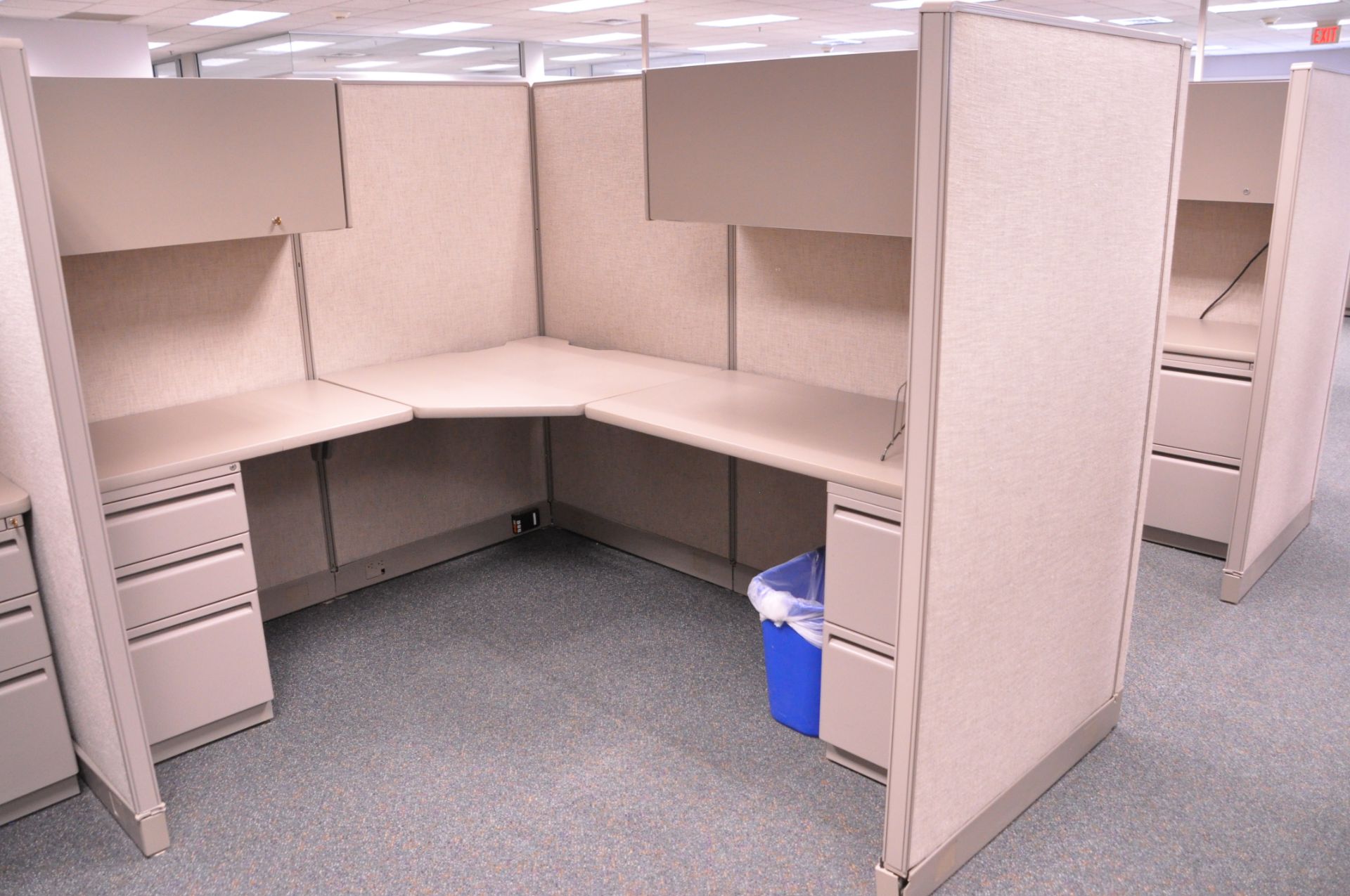 Lot-(1) 6-Station Cubicle Partition Work System with Overhead Cabinets, (No Chairs), (No Lateral - Image 4 of 8