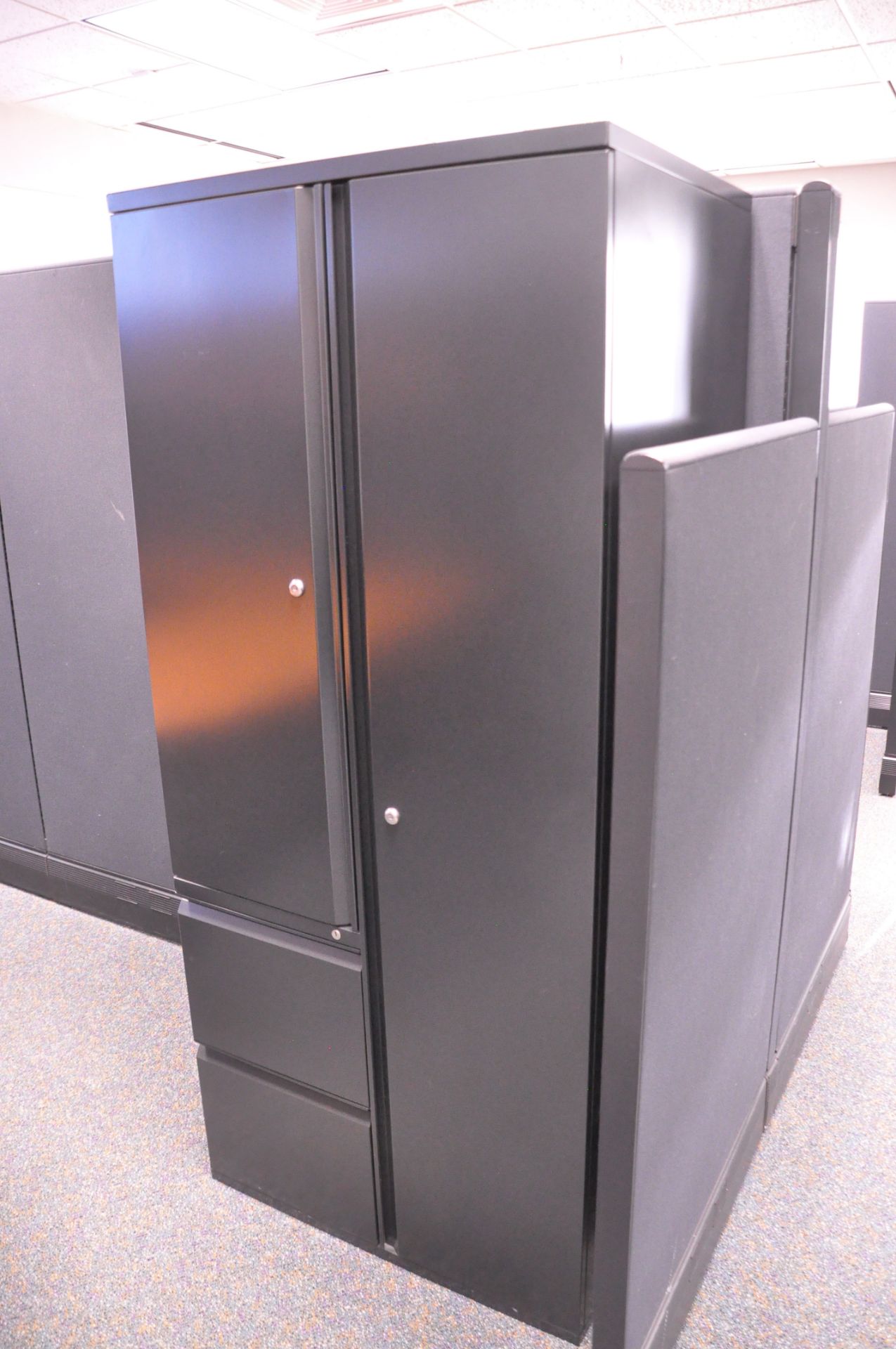 Lot-(1) Herman Miller 8-Station Cubicle Partition Work System with Standing Cabinets and Partition - Image 6 of 15