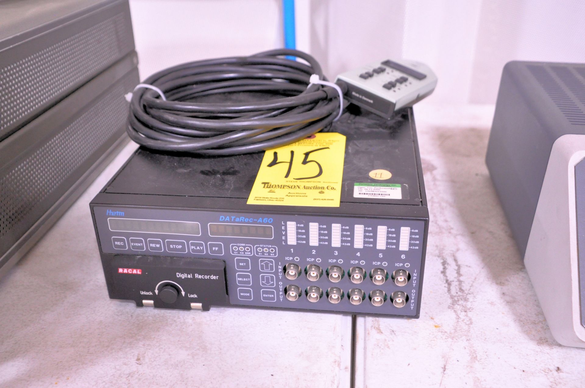Helm Type DATaRec-A60 Digital Recorder with Bruel & Kjaer Type ZH-0354 Remote Control Unit