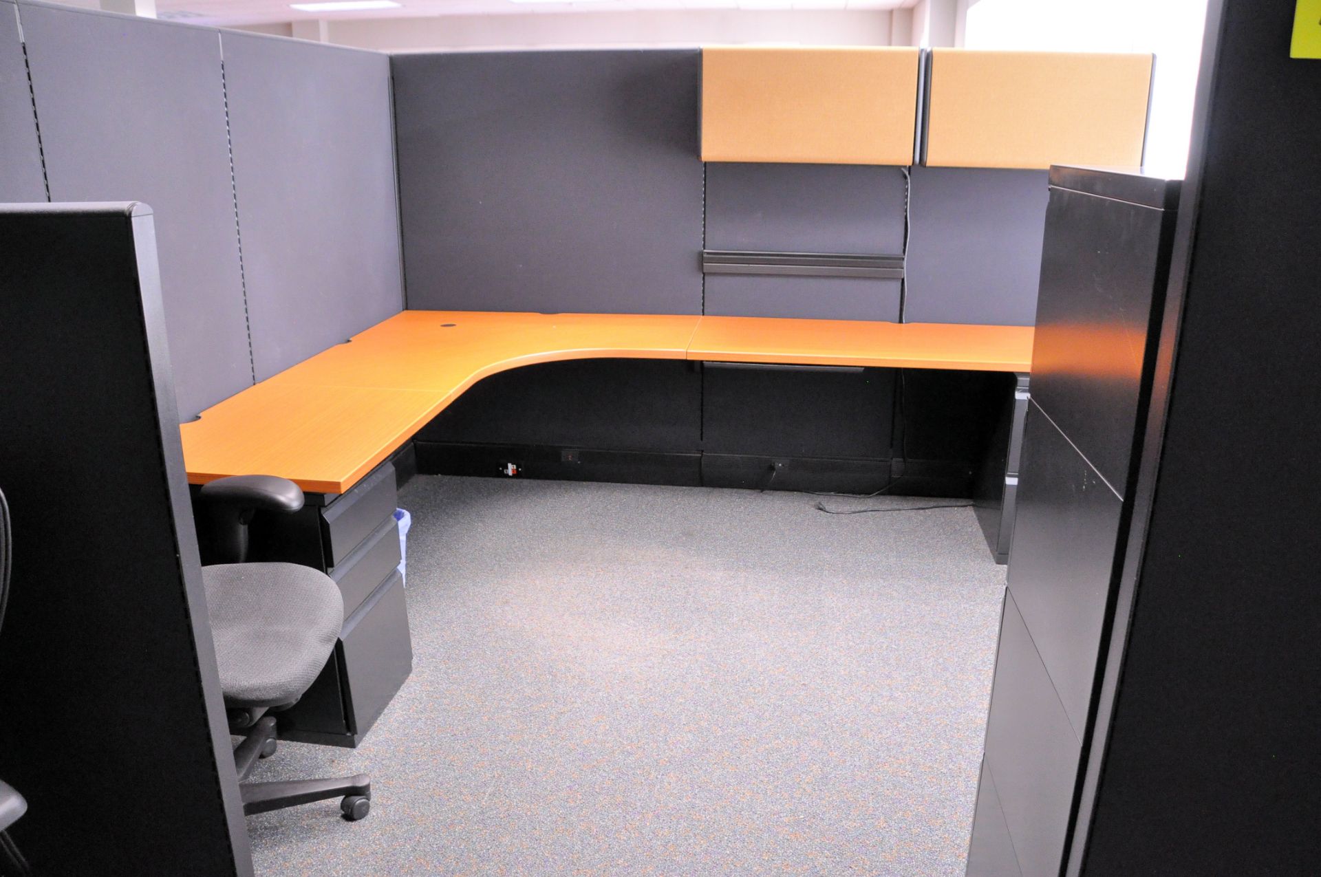 Lot-(1) Herman Miller 6-Station Cubicle Partition Work System with Standing Cabinets and Partition - Image 3 of 9