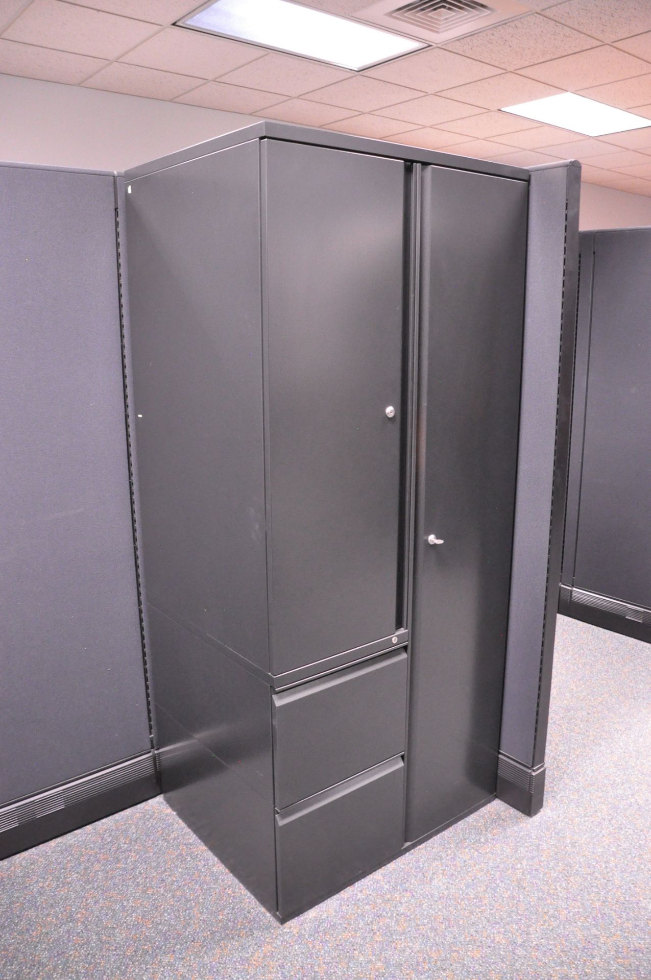 Lot-(1) Herman Miller 4-Station Cubicle Partition Work System with Standing Cabinets, and Partition - Image 8 of 12