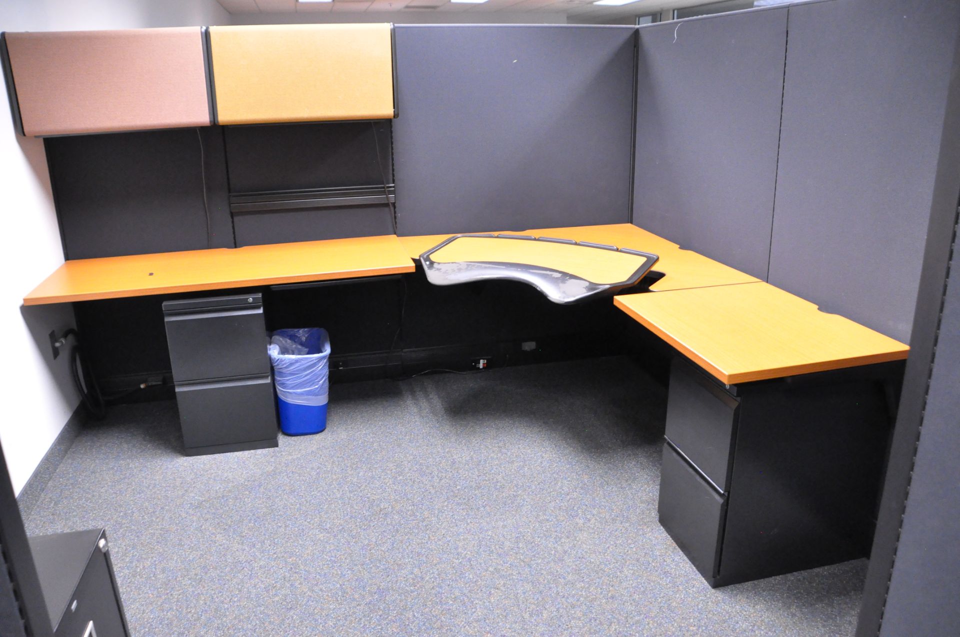 Lot-(1) Herman Miller 4-Station Cubicle Partition Work System with Standing Cabinets, and Partition - Image 3 of 12