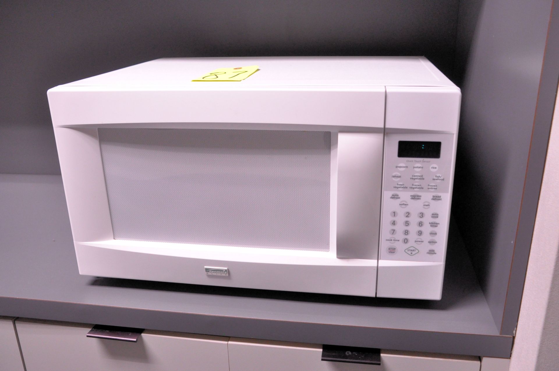 Kenmore Elite Carousel Microwave Oven, (Located 1st Floor Offices)