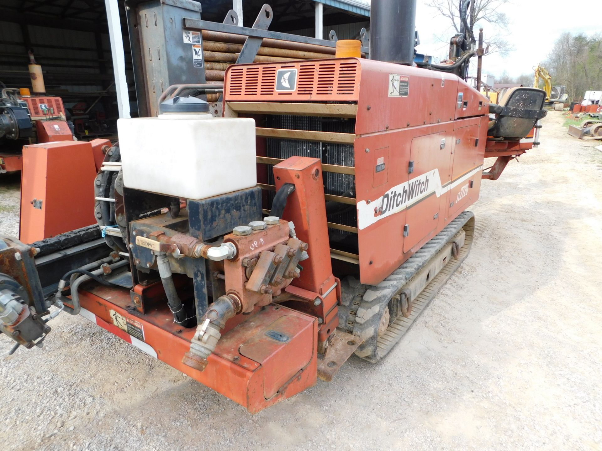 2000 Ditch Witch Model JT2720 Directional Drilling Machine, s/n 2T4735, Rod Box with 440' of Dirt - Image 10 of 18