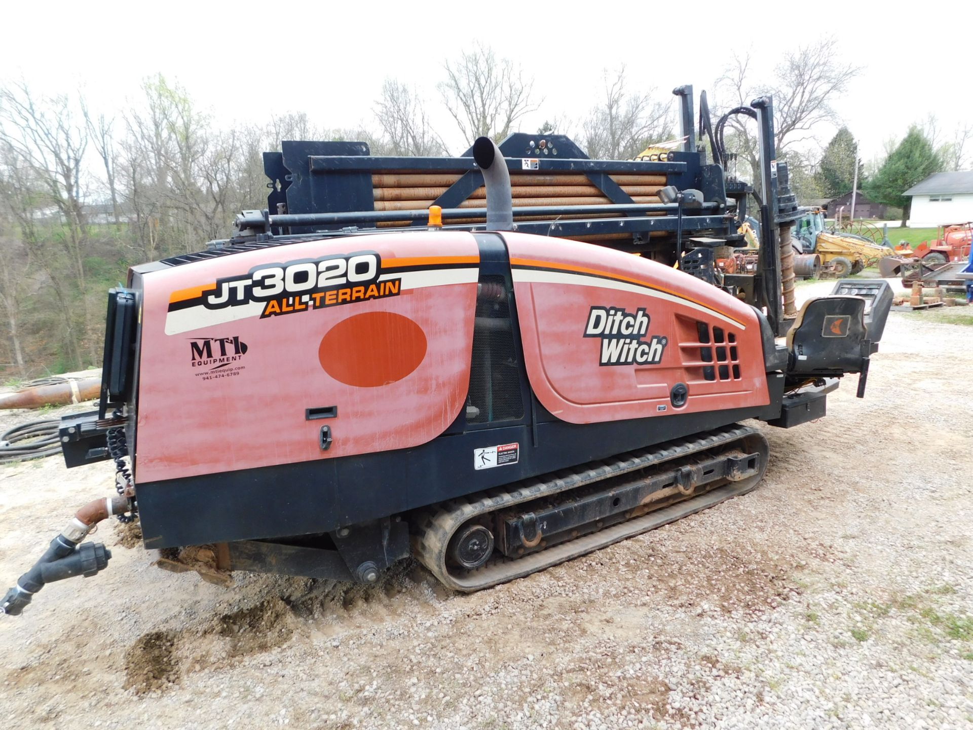 2010 Ditch Witch Model JT3020 Mach I Directional Drilling Machine, s/n CMWJ30ATTA000238, Rod Box