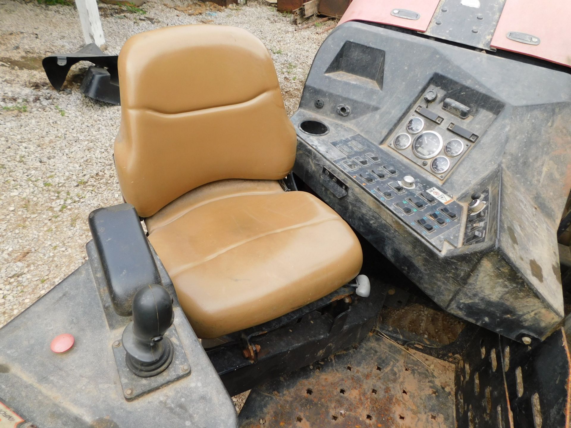 2010 Ditch Witch Model JT3020 Mach I Directional Drilling Machine, s/n CMWJ30ATTA000238, Rod Box - Image 8 of 15