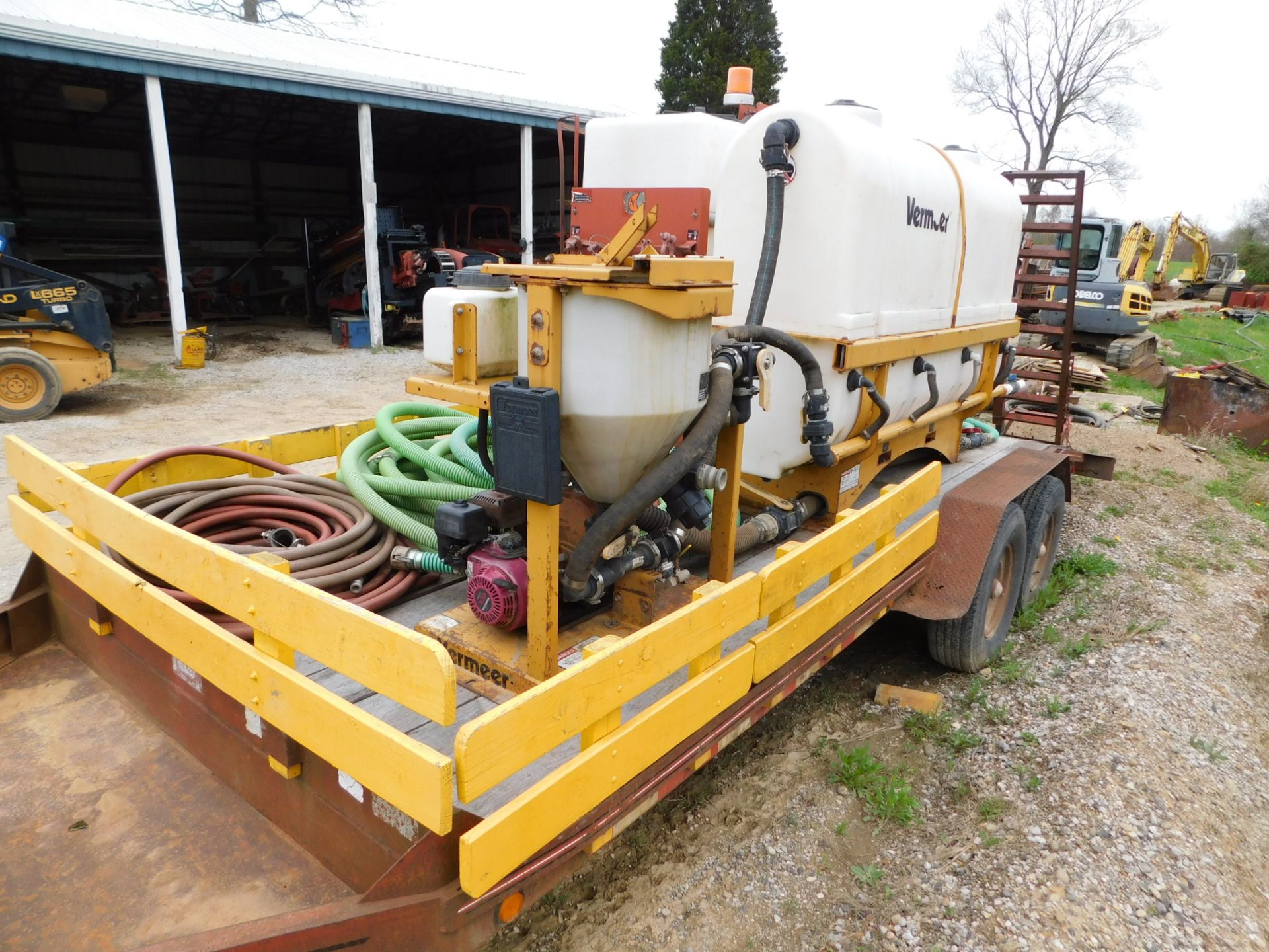 Vermeer Model MX125 Mixing System, s/n 1VRX030U9F2003643, with Ditch Witch Tank, Mounted on 2002 - Bild 2 aus 16