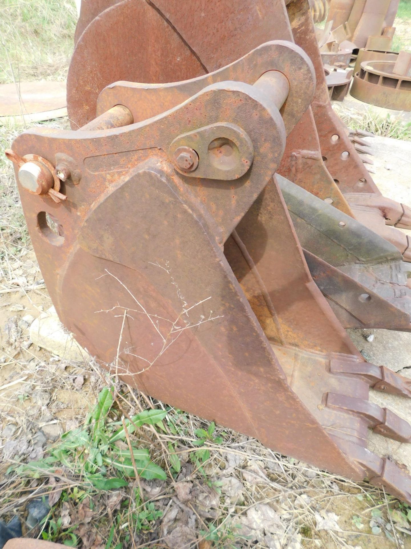 12" Excavator Bucket - Image 3 of 3