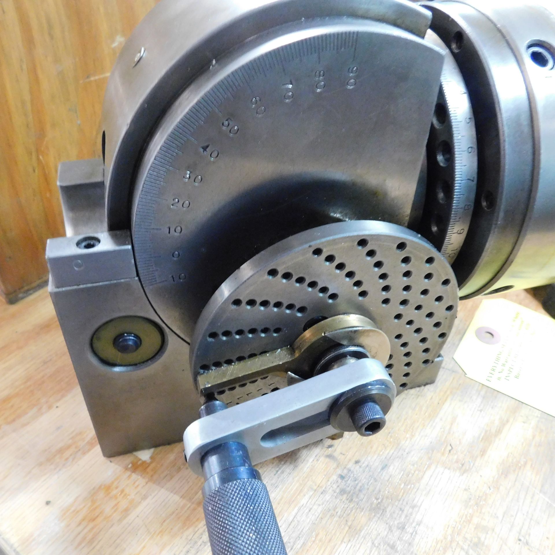 Vertex Divding Head with 5" 3-Jaw Chuck and Tailstock, Dividing Plates, and Wooden Case - Bild 3 aus 3