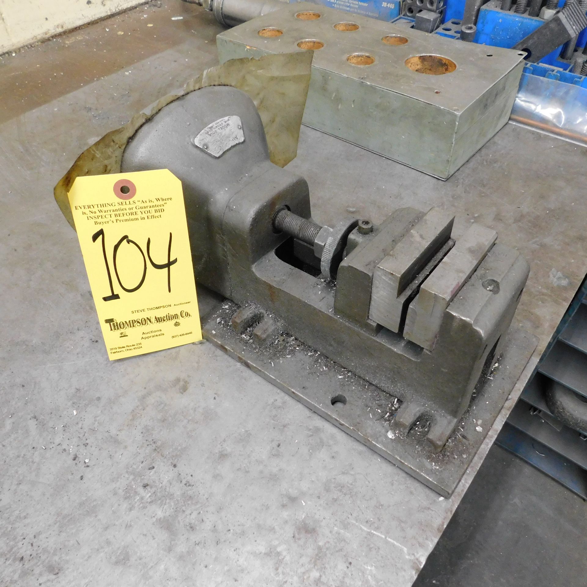 Pneumatic Vise