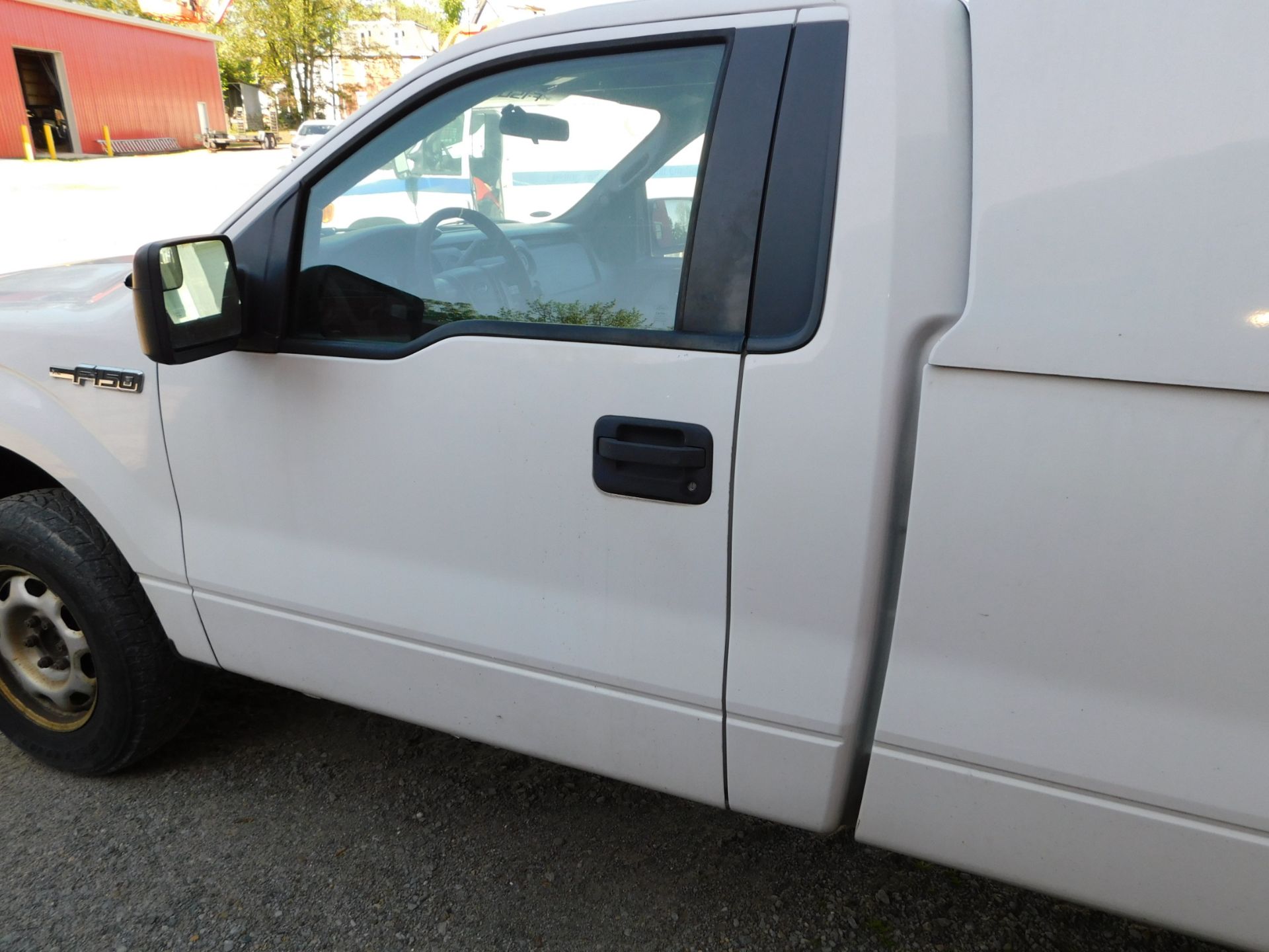 2011 Ford Pick up F-150XL vin 1FTMF1CM3CKD12942, Automatic Transmission, PW, Pl, 8'Bed w/Cap 146,289 - Image 20 of 46
