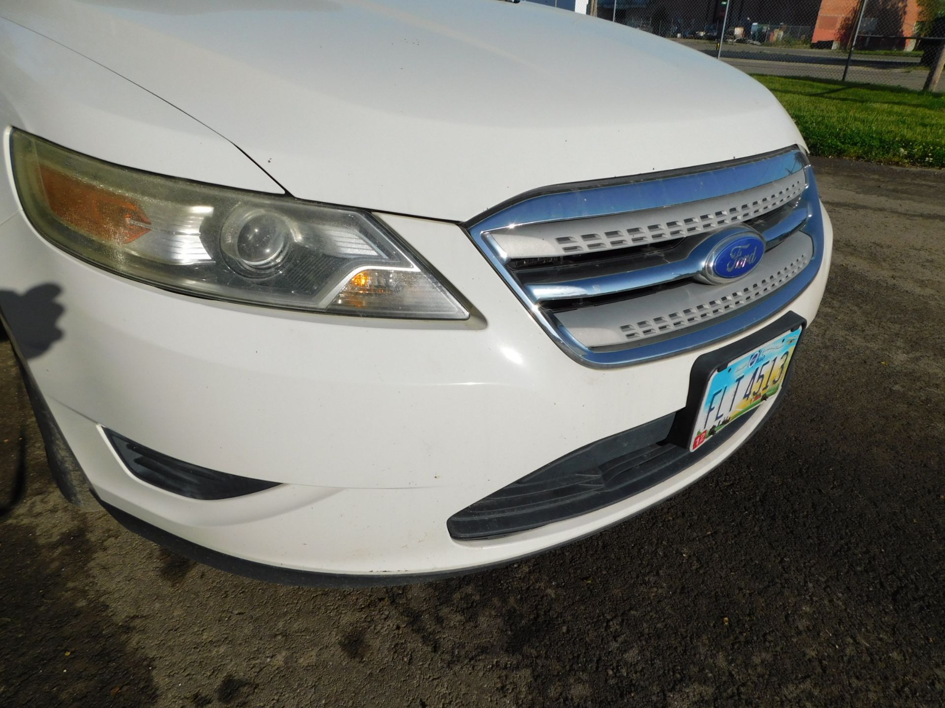 2011 Ford Taurus 4-Door Sedan vin 1FAHP2DWXBG163330, Automatic Transmission, PW,PL, AC, Cloth - Image 20 of 41