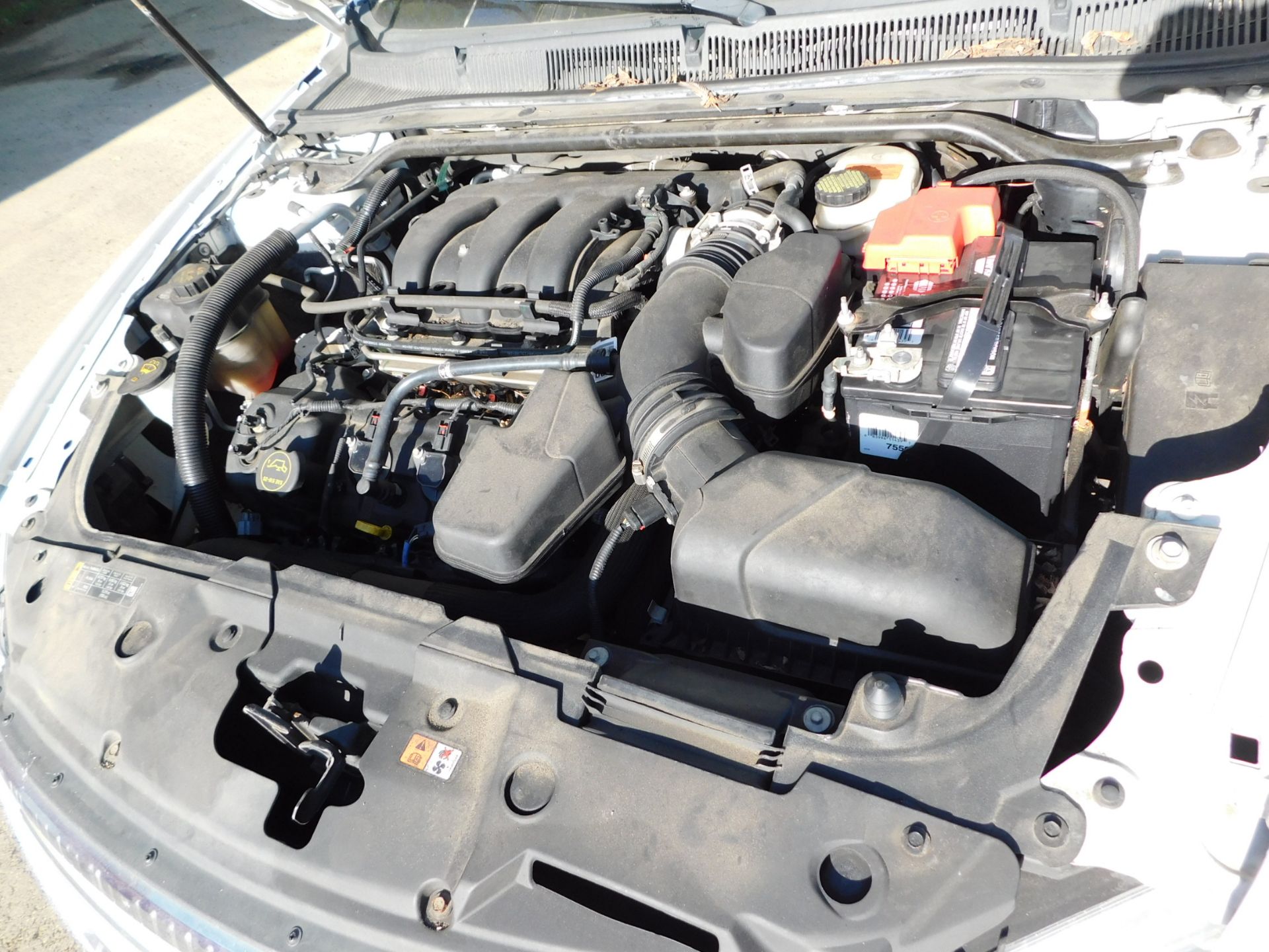 2015 Ford Taurus SEL 4-Door Sedan, vin 1FAHP2E80FG182717, Automatic Transmission, PW,PL,AC,Leather - Image 40 of 42
