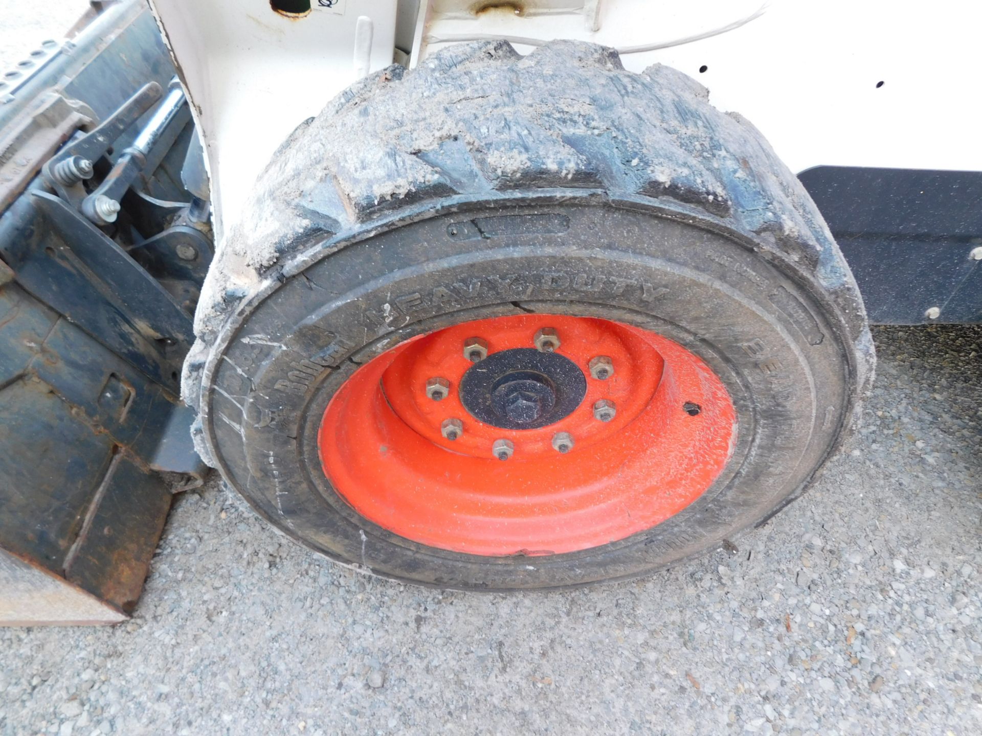 Bobcat Model S590 Skid Steer sn AR9R14224, Diesel,Foam Filled tires, 5' Bucket, 1,728 Hours - Image 17 of 35