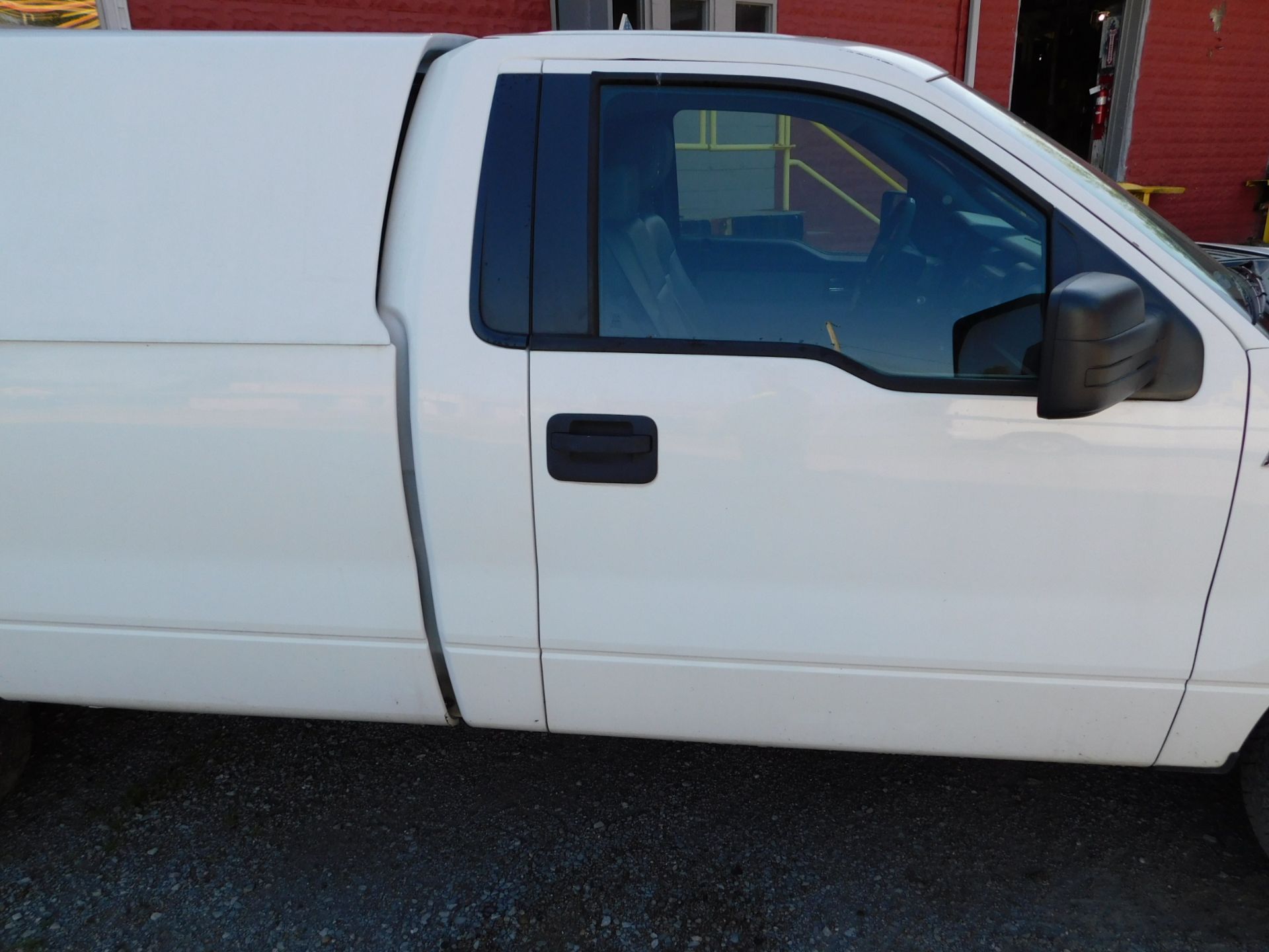 2011 Ford Pick up F-150XL vin 1FTMF1CM3CKD12942, Automatic Transmission, PW, Pl, 8'Bed w/Cap 146,289 - Image 25 of 46
