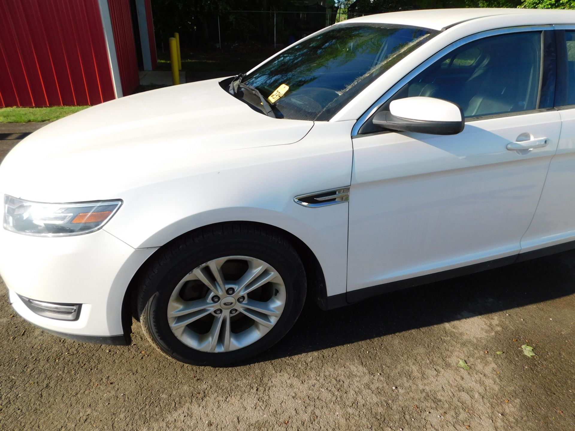 2015 Ford Taurus SEL 4-Door Sedan, vin 1FAHP2E80FG182717, Automatic Transmission, PW,PL,AC,Leather - Image 20 of 42