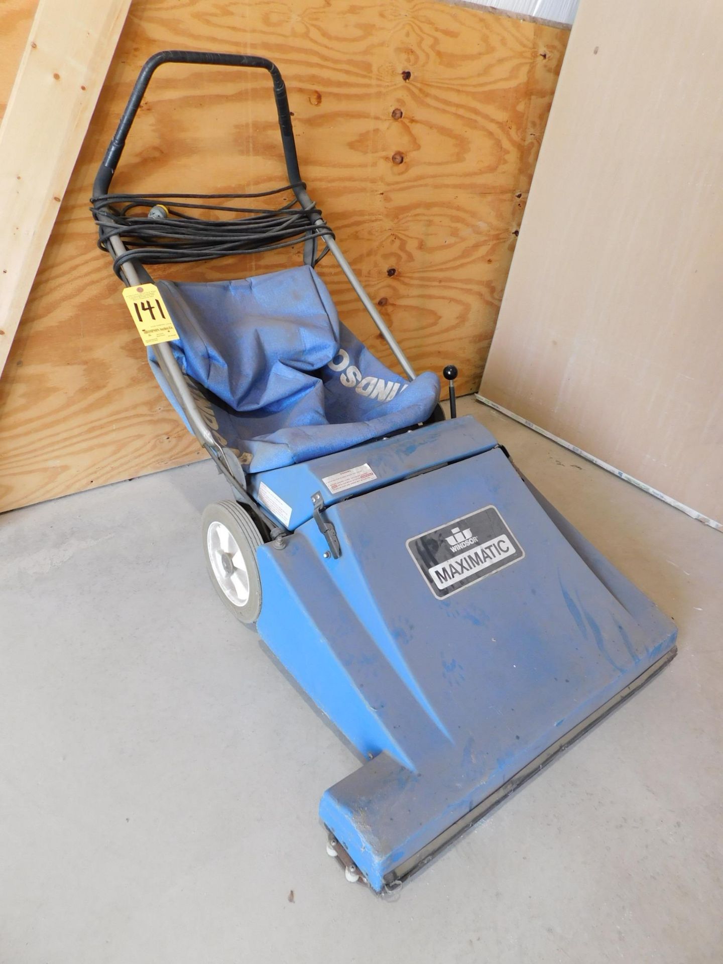 Windsor Maximatic 24" Electric Floor Sweeper