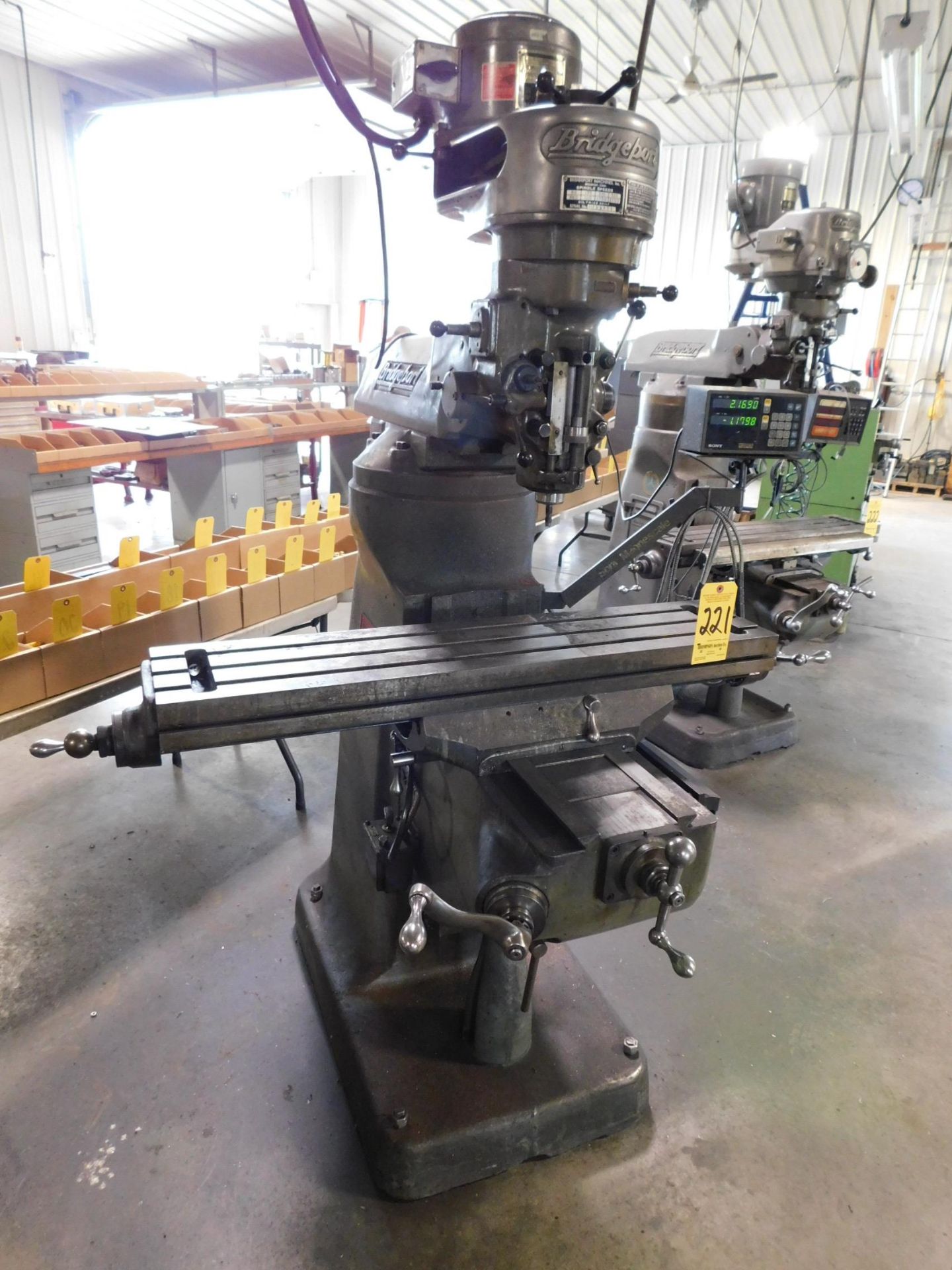 Bridgeport 1H.P. Step Pulley Vertical Mill sn#12BR139963, 9"X42" Table, R-8 Collets, Sony 2-Axis