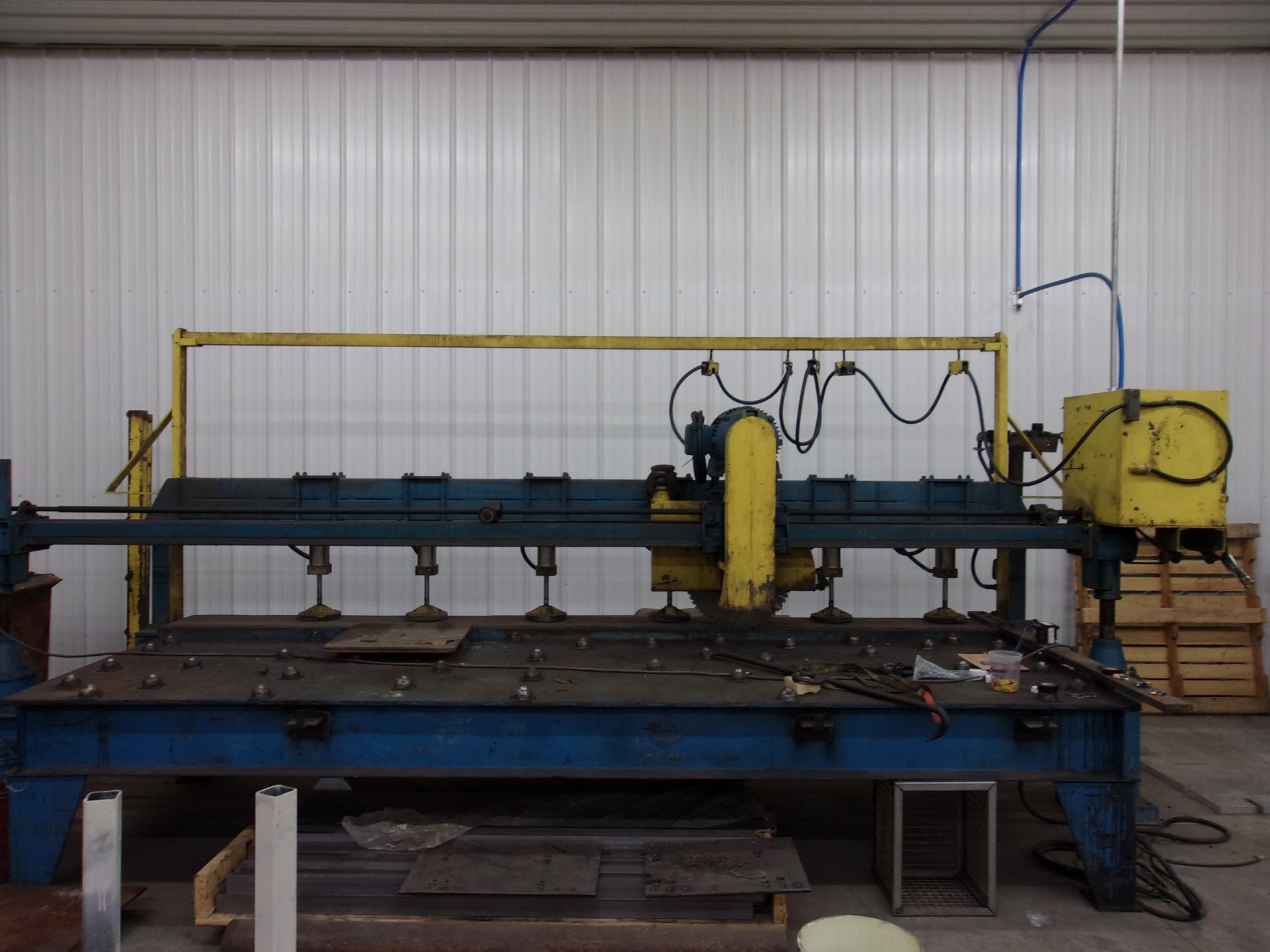 Tysaman 12' Plate Saw, 6" Max. Material Thickness, 20" Blade, Power Head Traverse, Pneumatic - Image 3 of 6