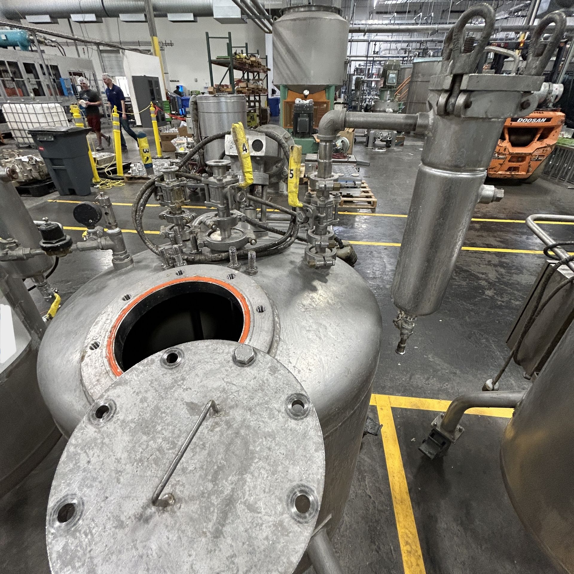 2020 Amherst Stainless Steel Agitation Pressure Pot - Image 3 of 6