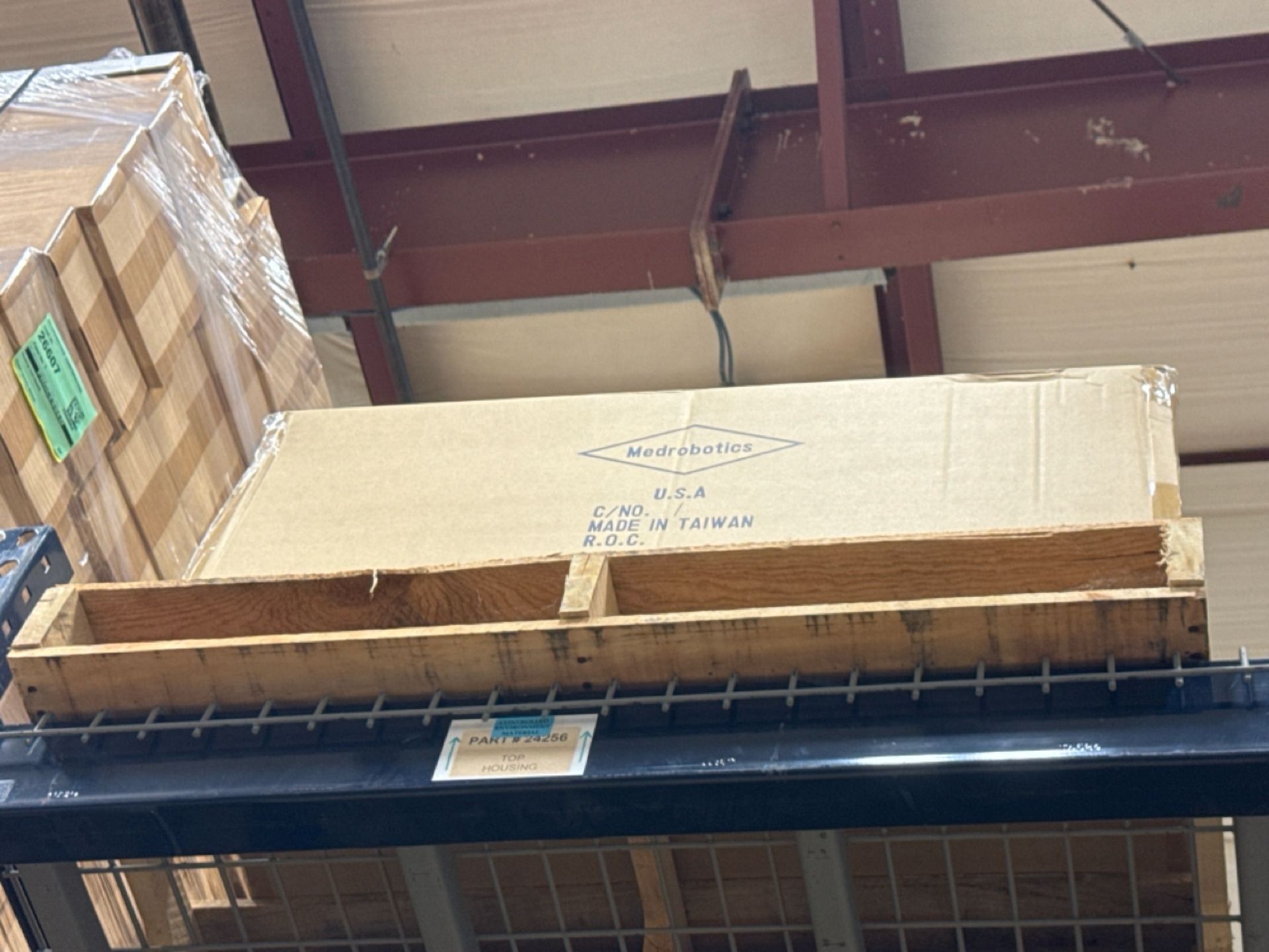 Contents of Center Pallet Racking - Image 8 of 68