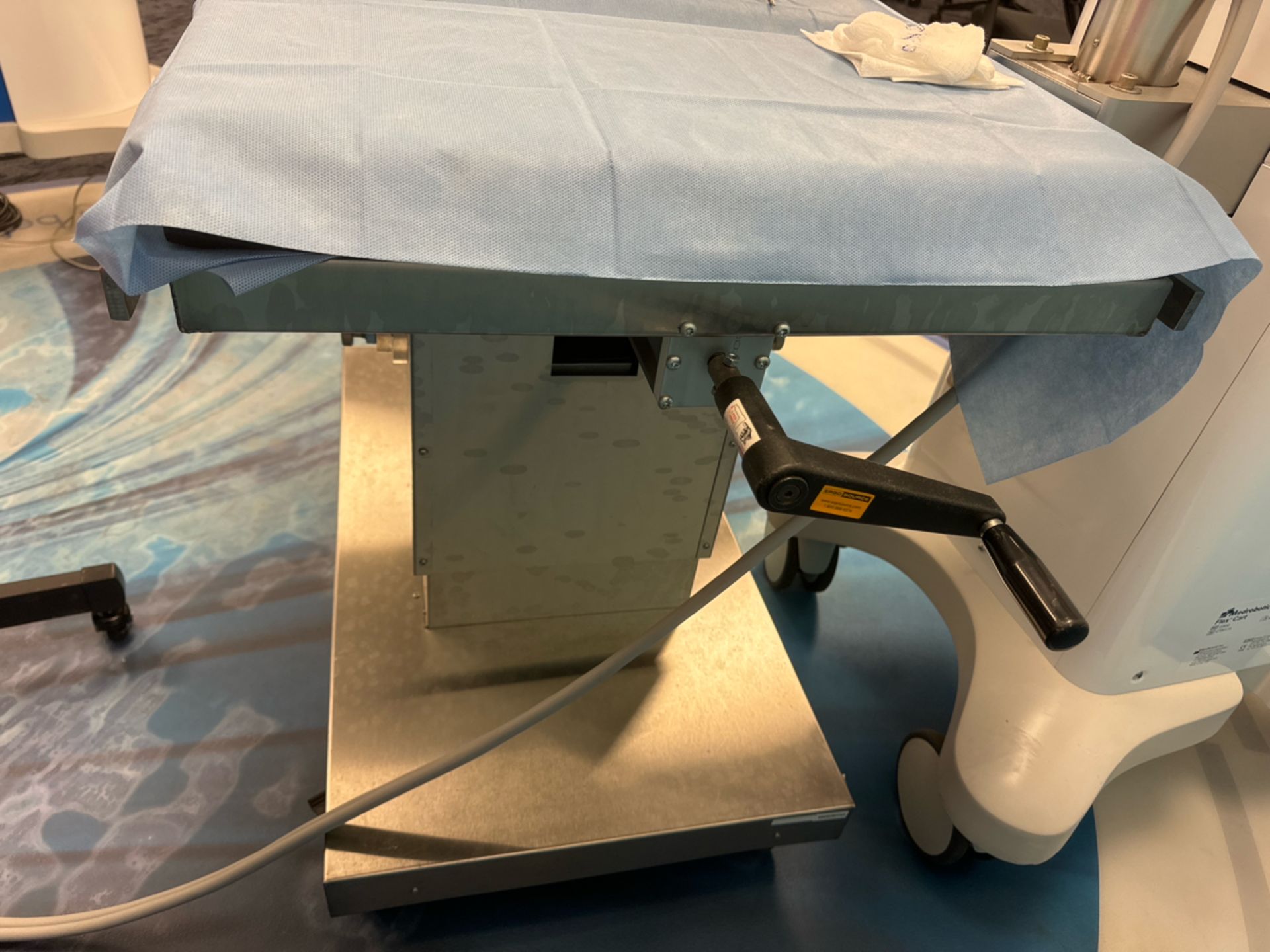 Medrobotics Adjustable Surgical Table - Image 2 of 3